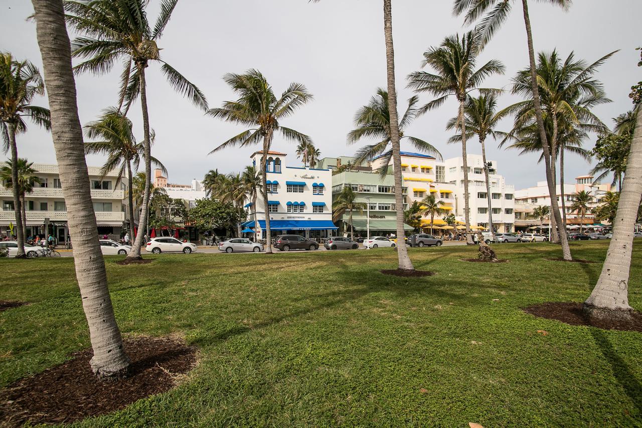 Two Bedroom Two Bath Apartment 2 Block To Beach マイアミビーチ エクステリア 写真